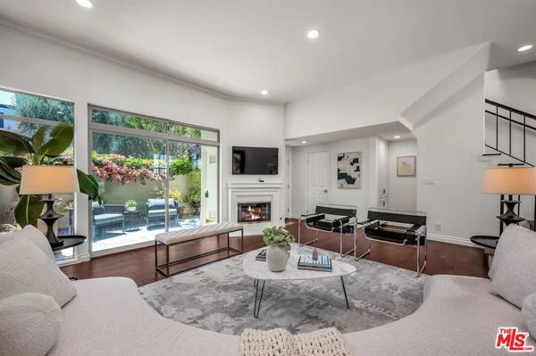 14101 Dickens ST #4, Sherman Oaks, CA 91423