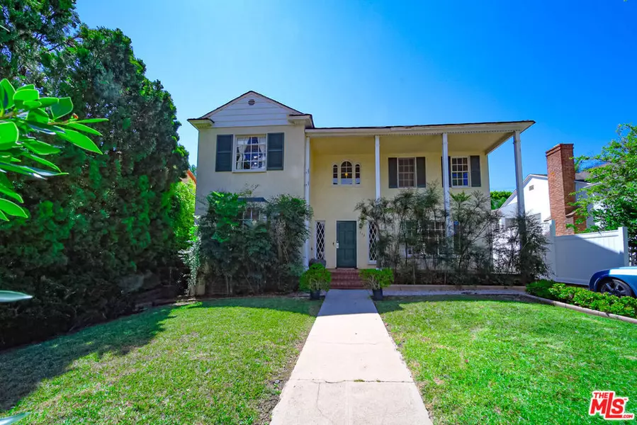 713 N Doheny DR, Beverly Hills, CA 90210