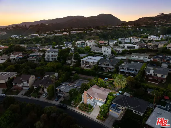 Pacific Palisades, CA 90272,16655 Marquez TER