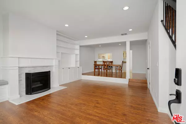 13948 Moorpark ST #4, Sherman Oaks, CA 91423