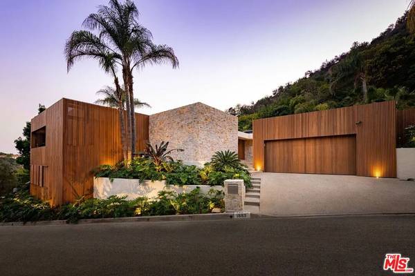 1883 Rising Glen RD, Los Angeles, CA 90069