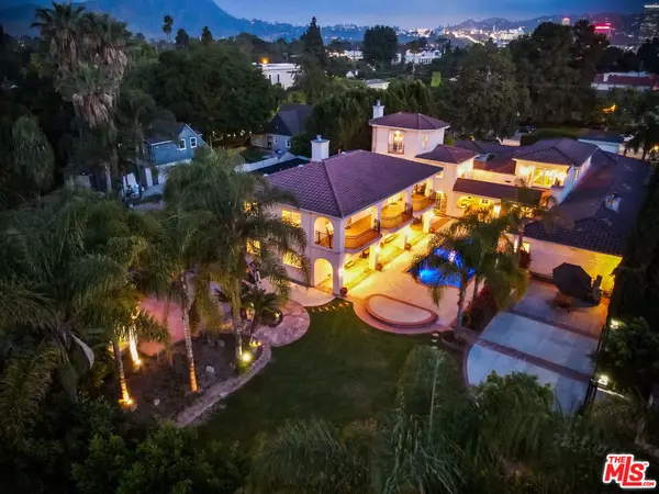 10655 Camarillo ST, Toluca Lake, CA 91602