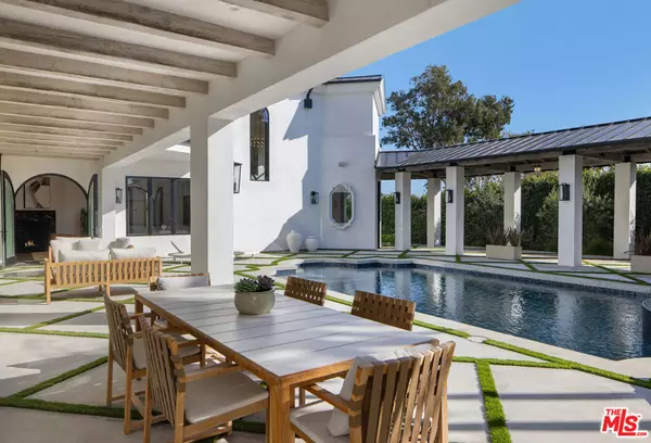 Malibu, CA 90265,7052 Dume DR