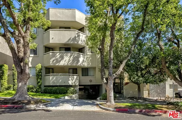 554 E San Jose AVE #203, Burbank, CA 91501