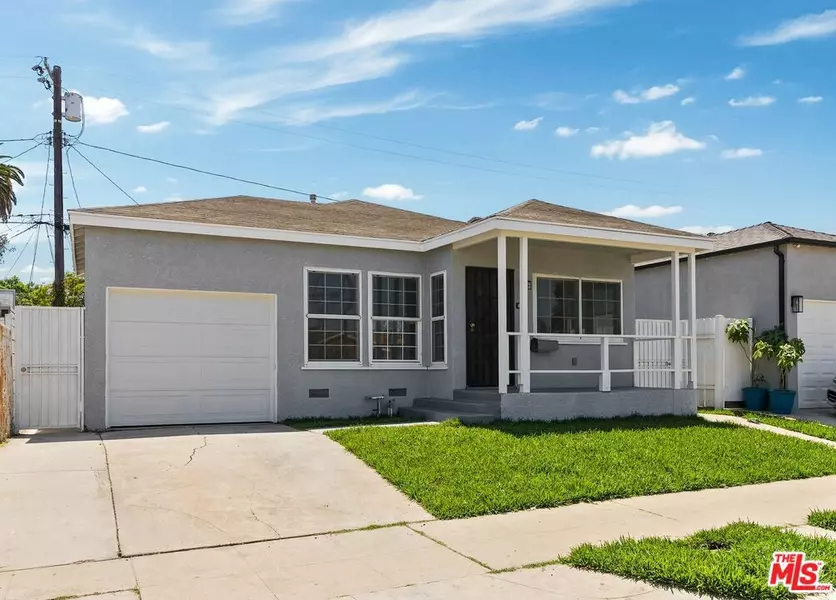 820 W 98th ST, Los Angeles, CA 90044