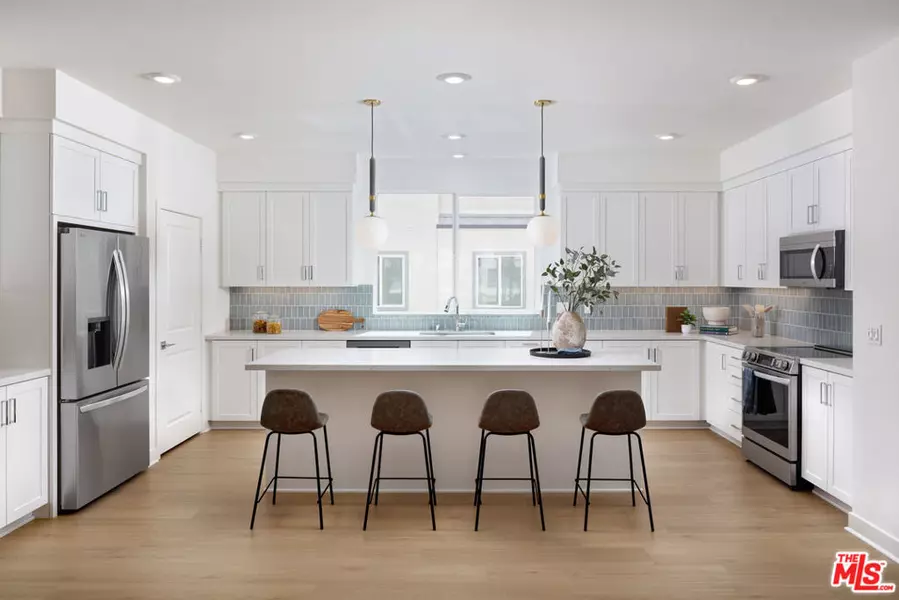 1699 Coral Sea LN, San Pedro, CA 90732