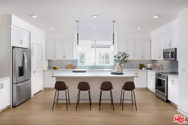 1699 Coral Sea LN, San Pedro, CA 90732