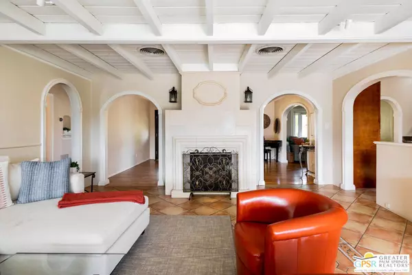 Palm Springs, CA 92262,477 E Via Colusa
