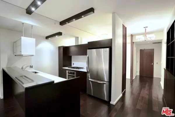 Los Angeles, CA 90015,1155 S Grand AVE #912