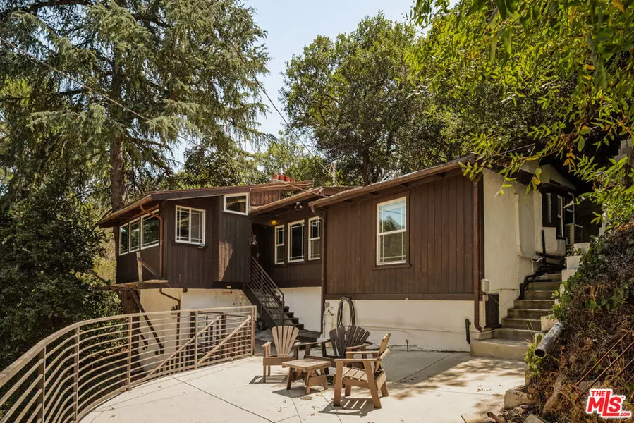 10012 Charter Oak LN, Beverly Hills, CA 90210