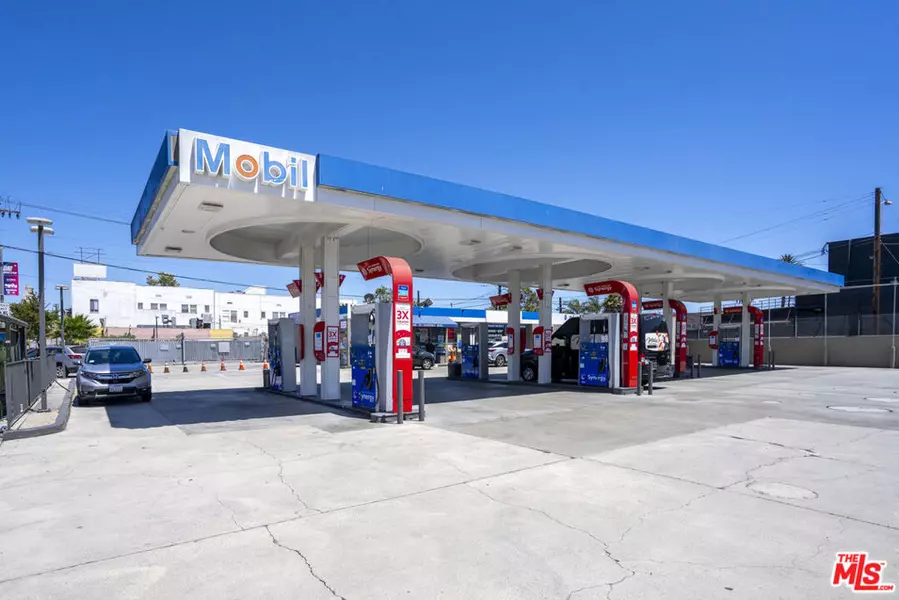 4380 W Adams BLVD, Los Angeles, CA 90018