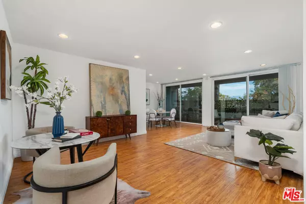4915 Tyrone AVE #203, Sherman Oaks, CA 91423