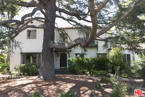 2084 Meadowbrook RD, Altadena, CA 91001