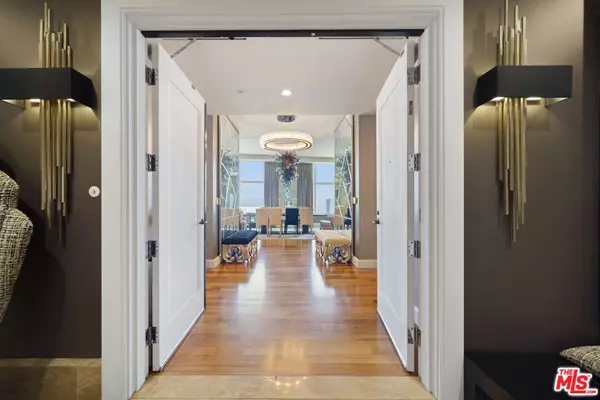 1 W Century DR #37A, Los Angeles, CA 90067