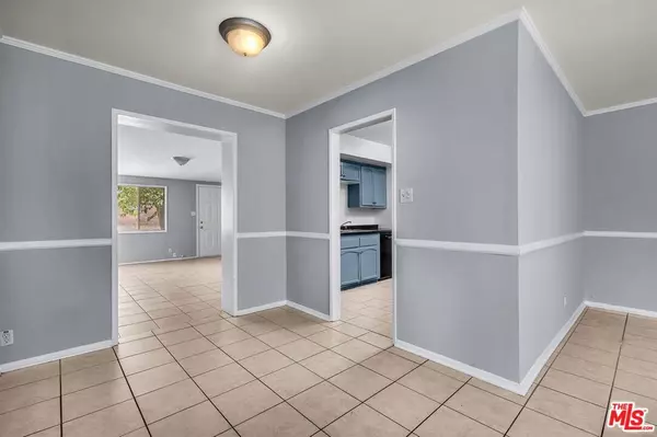 Palmdale, CA 93551,38869 Juniper Tree RD