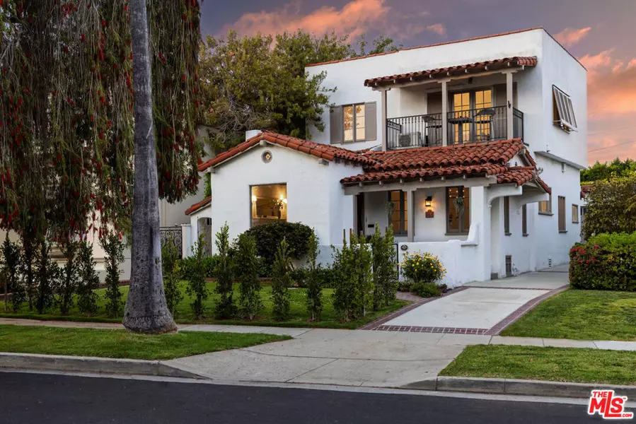 864 Wellesley AVE, Los Angeles, CA 90049