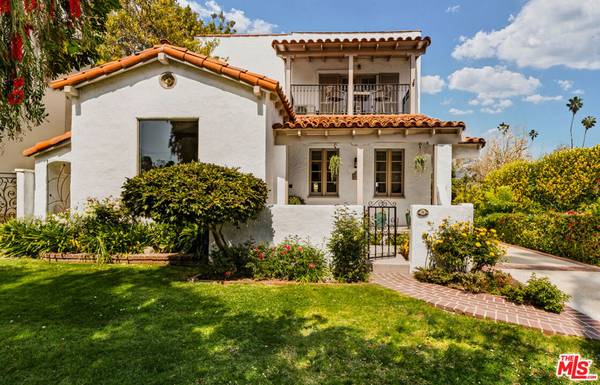 Los Angeles, CA 90049,864 Wellesley AVE