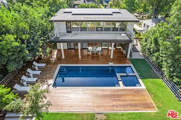 5922 Oakdale AVE, Woodland Hills, CA 91367