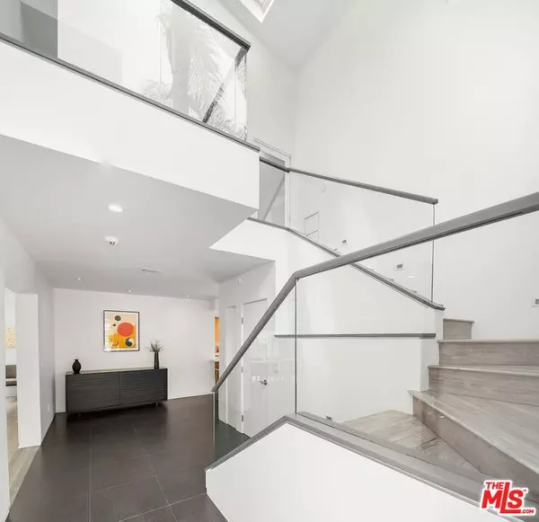 Pacific Palisades, CA 90272,1257 Bienveneda AVE