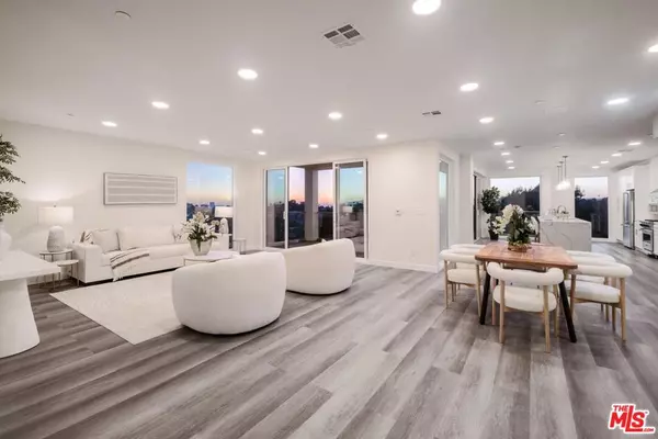 Los Angeles, CA 90026,1551 Lucretia AVE