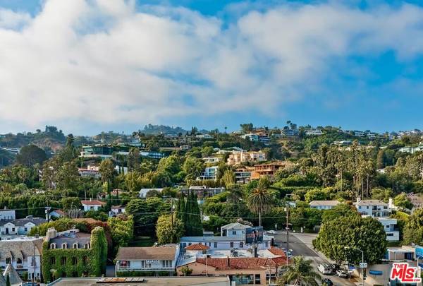 999 N Doheny DR #703, West Hollywood, CA 90069