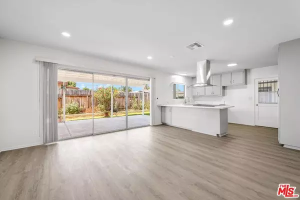 19717 Chase ST, Winnetka, CA 91306