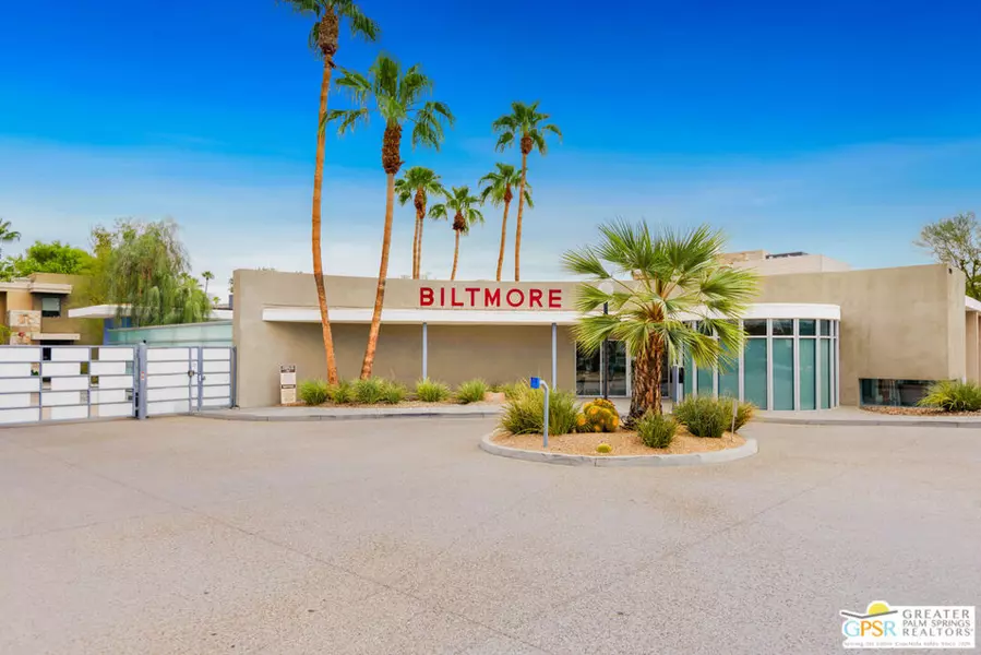 870 E Palm Canyon DR #204, Palm Springs, CA 92264