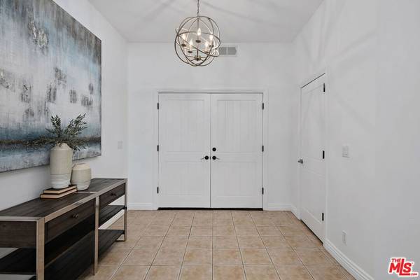 Tarzana, CA 91356,4745 Caritina DR