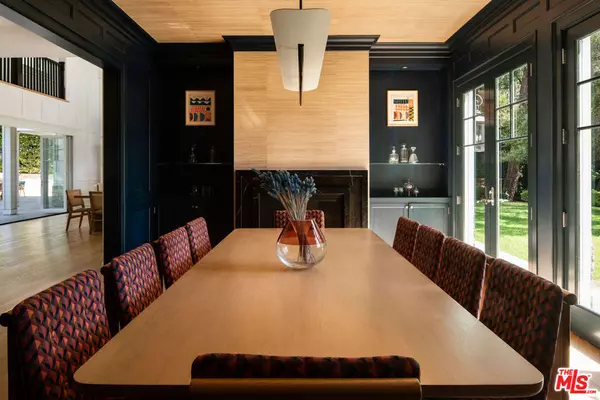 Los Angeles, CA 90049,13167 Boca De Canon LN