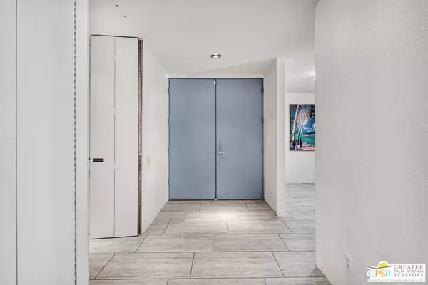 Rancho Mirage, CA 92270,70120 Frank Sinatra DR