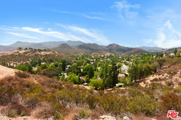 Westlake Village, CA 91361,32636 Bowman Knoll DR