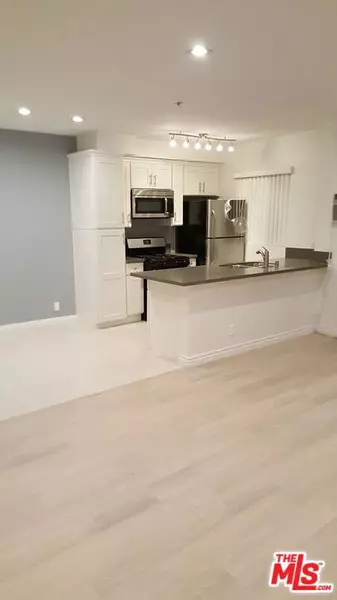 1132 S Oakhurst DR #7, Los Angeles, CA 90035