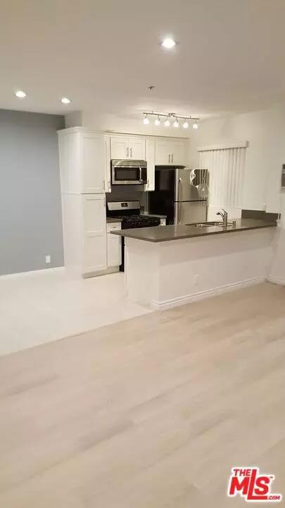 1132 S Oakhurst DR #7, Los Angeles, CA 90035