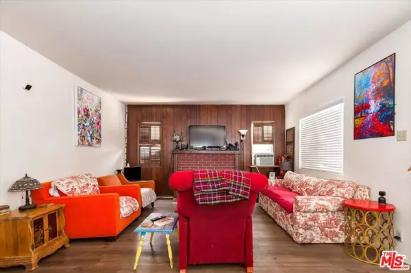 Los Angeles, CA 90034,3115 Curts AVE