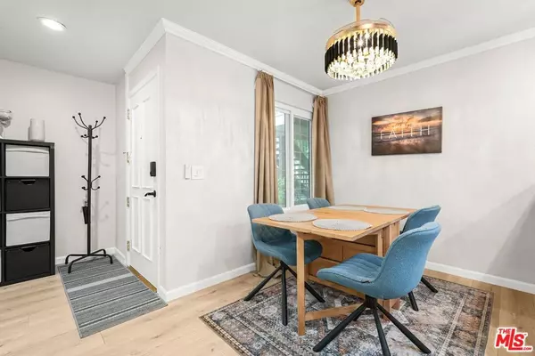 Inglewood, CA 90305,8726 Beckenham LN #A