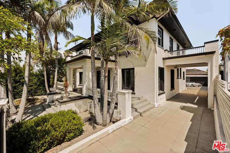564 N Normandie AVE, Los Angeles, CA 90004