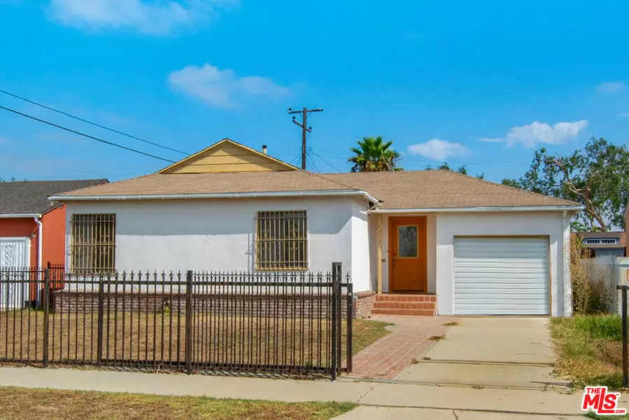1713 W Claude ST, Compton, CA 90220