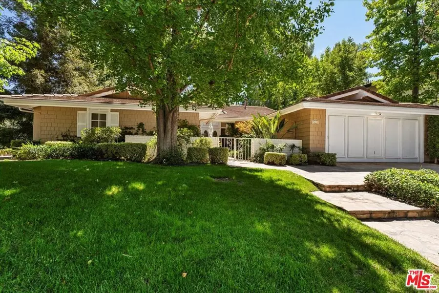 4215 Ellenita AVE, Tarzana, CA 91356