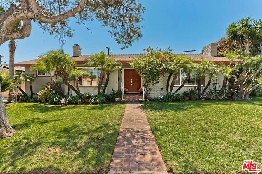 6154 W 75th PL, Los Angeles, CA 90045