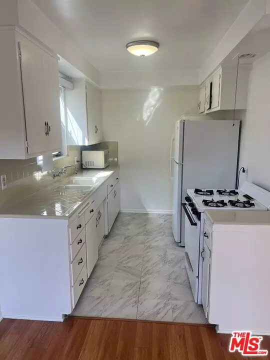 Santa Monica, CA 90404,1243 26th ST