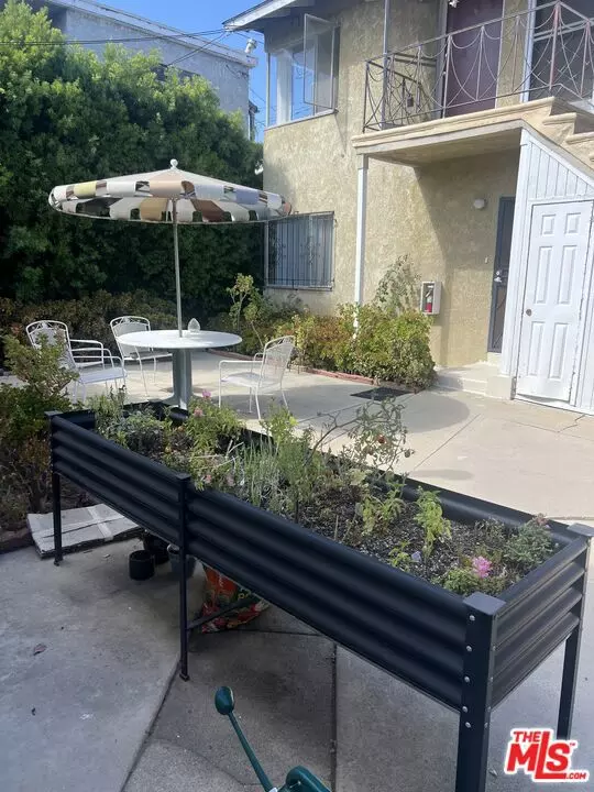 Santa Monica, CA 90404,1243 26th ST