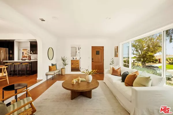 4313 W 59th ST, Los Angeles, CA 90043