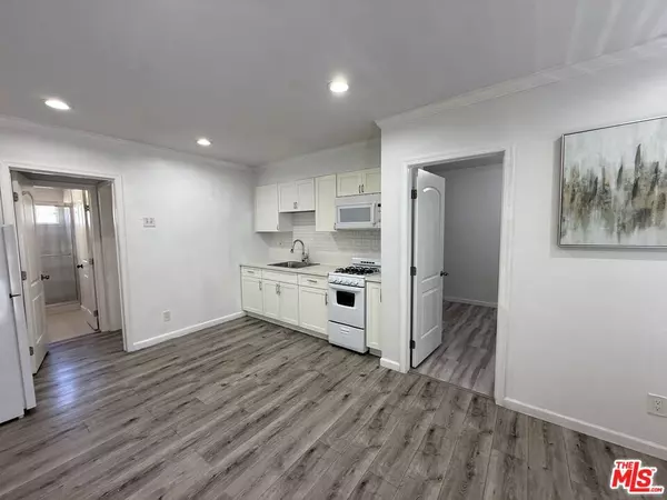 Los Angeles, CA 90007,Address not disclosed