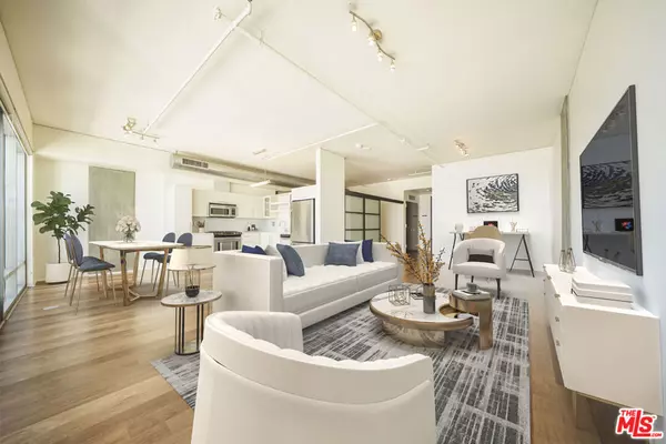 Los Angeles, CA 90015,1100 S Hope ST #1506