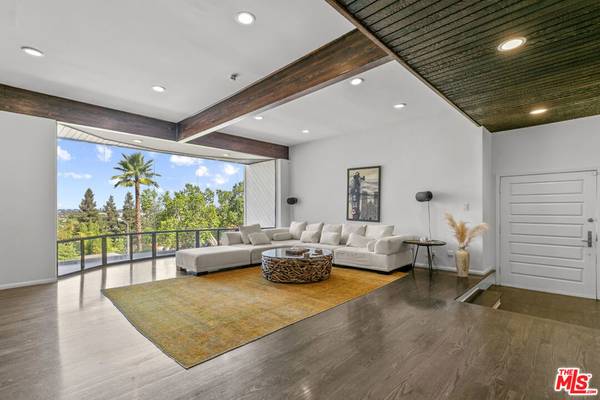 13952 Valley Vista BLVD, Sherman Oaks, CA 91423