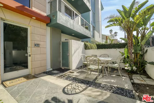 Marina Del Rey, CA 90292,120 Fleet ST #B