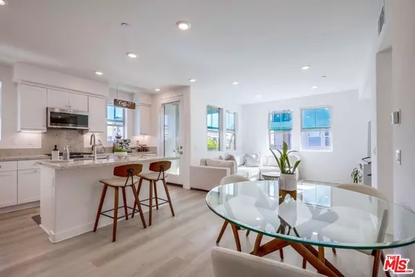 Rancho Mission Viejo, CA 92694,1301 Lasso WAY #201