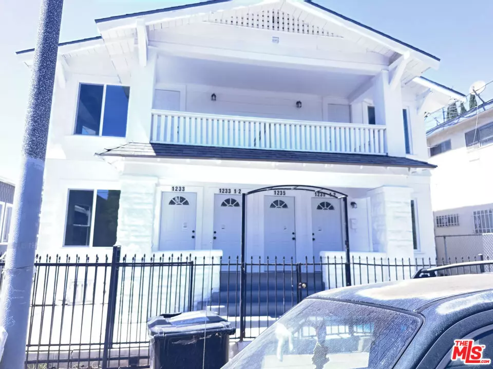 Los Angeles, CA 90006,1233 S Fedora ST
