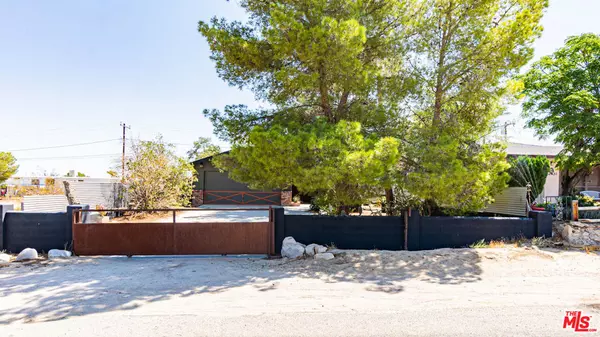 Joshua Tree, CA 92252,62033 Bonair RD