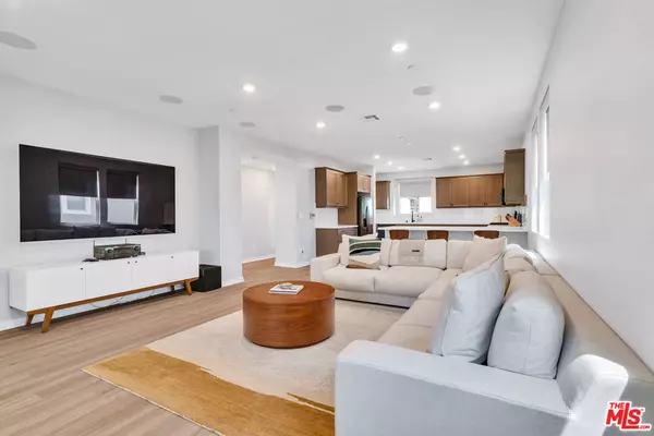 Inglewood, CA 90301,515 Daniel Freeman CIR